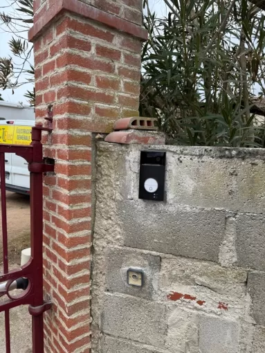 Installation de visiophone connecté avec ouverture à distance Albi, Albi, TLElec