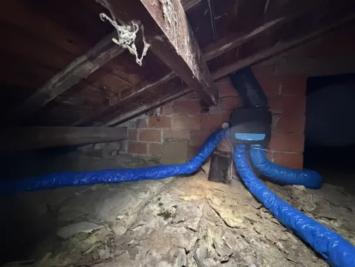 Pose VMC Atlantic Hygrogenius Flex et création de grilles d'entrée d'air à Albi, Albi, TLElec